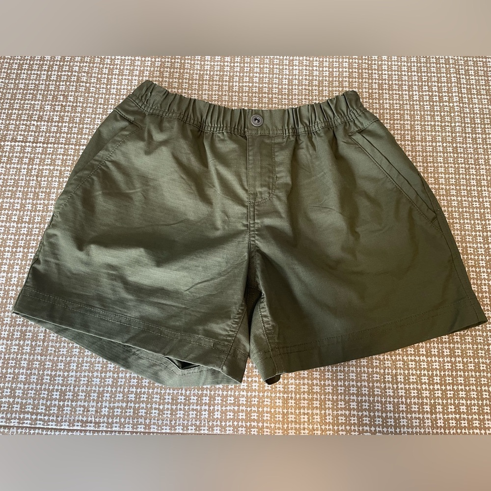 Prana  Cargo Hiking Utility Shorts Dark Olive Green Size 2 Stretchy Like New